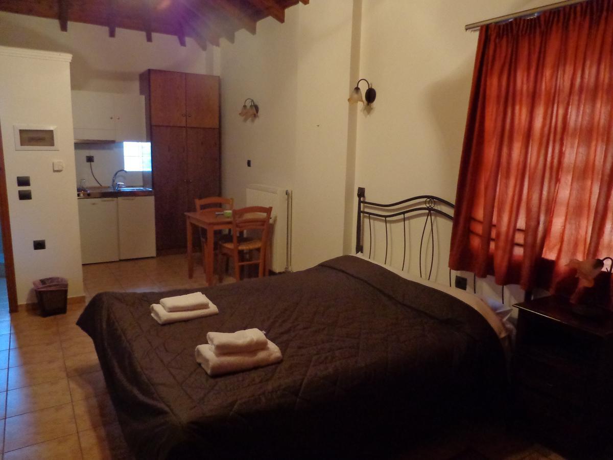 Alonaki Guesthouse Platanos  Luaran gambar